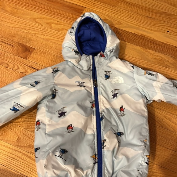 Reversible North face Jacket - Picture 2 of 2